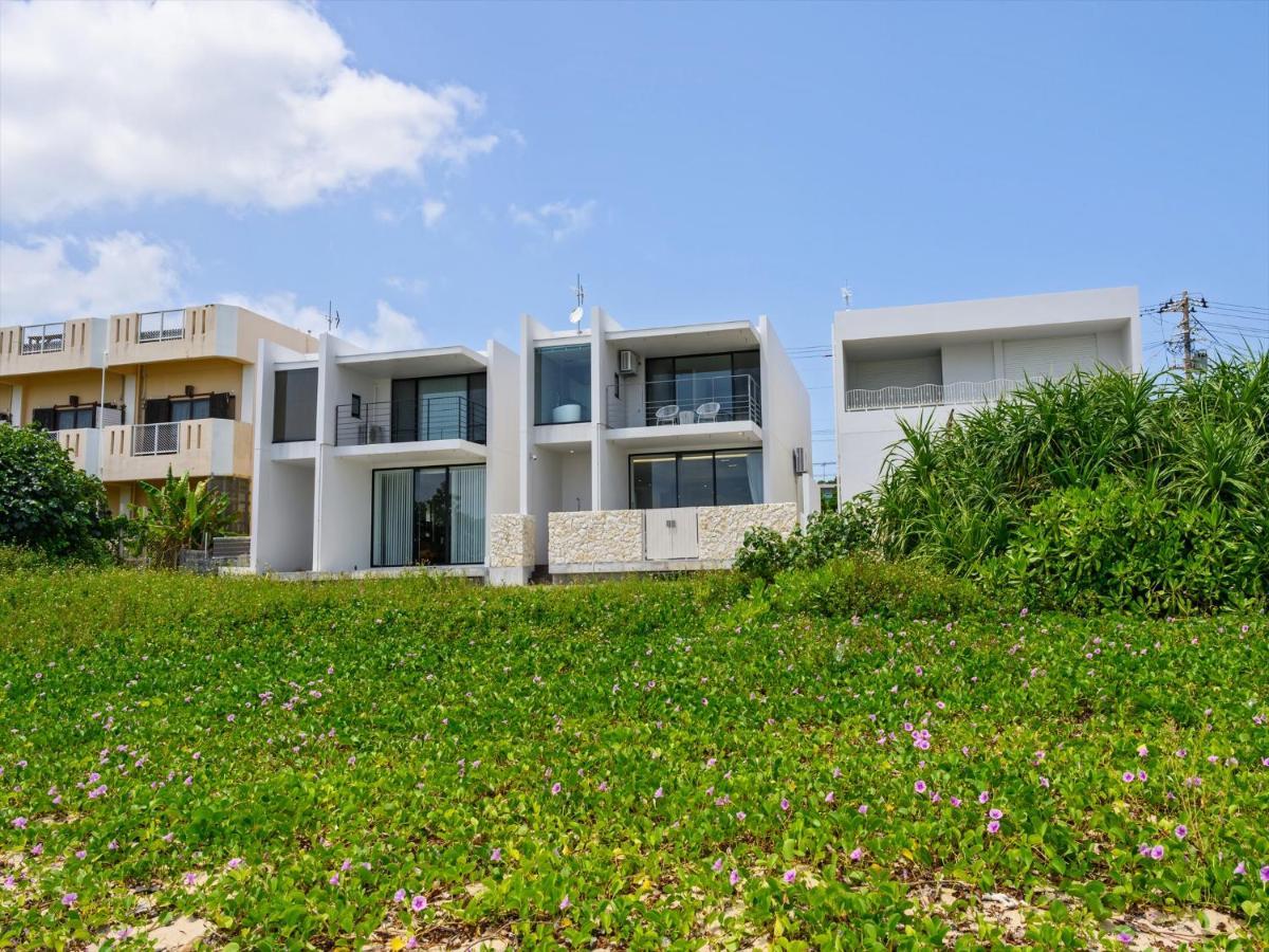 Onna Resort Наго Екстериор снимка